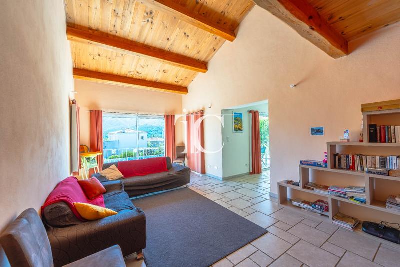 Villa - 160 m² - 5 pièces