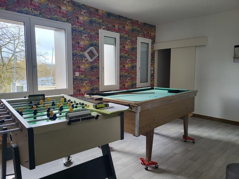 Immeuble - 1 079 m² - 46 pièces