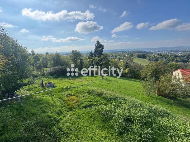 Maison - 176 m² - 7 pièces