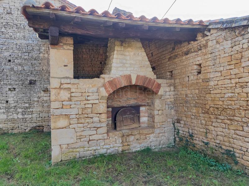 Maison en pierre - 113 m² - 4 pièces