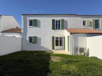 Maison - 88 m² - 4 pièces