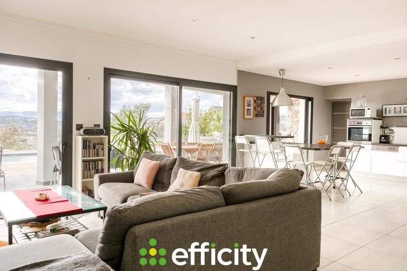 Maison - 124 m² - 5 pièces