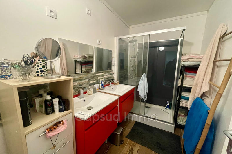 Maison - 197 m² - 8 pièces