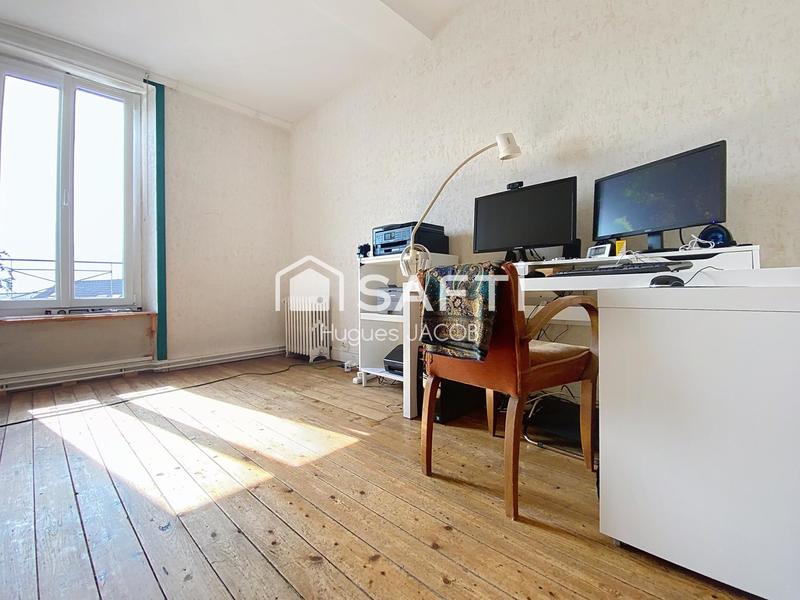 Propriété - 200 m² - 8 pièces