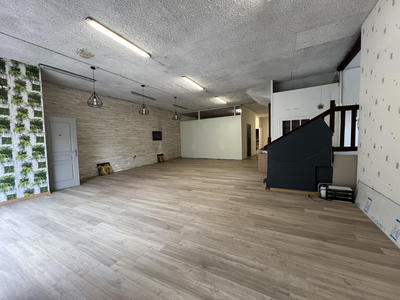 Immeuble - 385 m² - 8 pièces