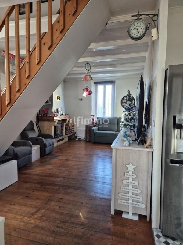 Maison - 140 m² - 5 pièces