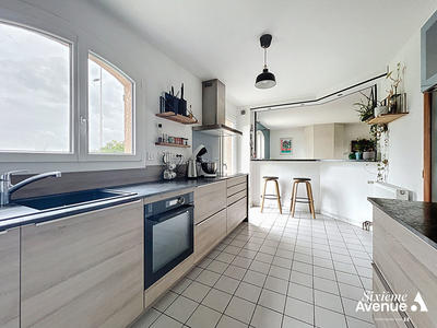 Maison - 120 m² - 5 pièces