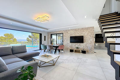 Villa - 173 m² - 4 pièces