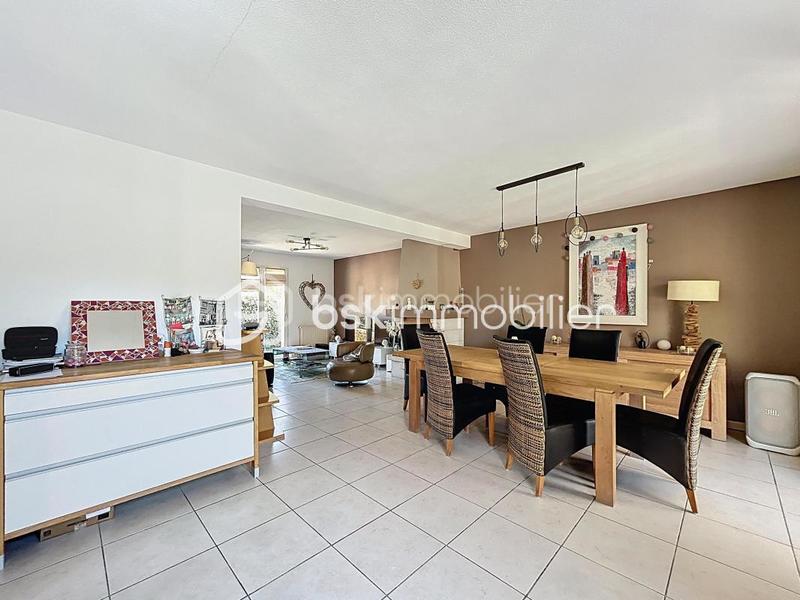 Maison - 138 m² - 6 pièces