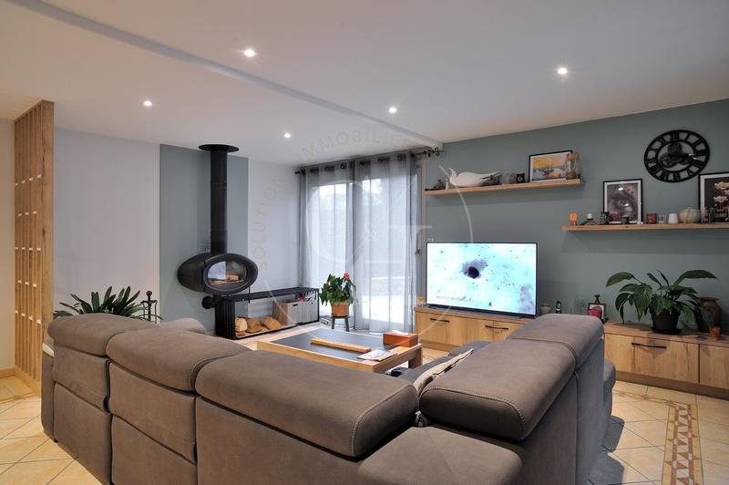 Maison - 178 m² - 5 pièces