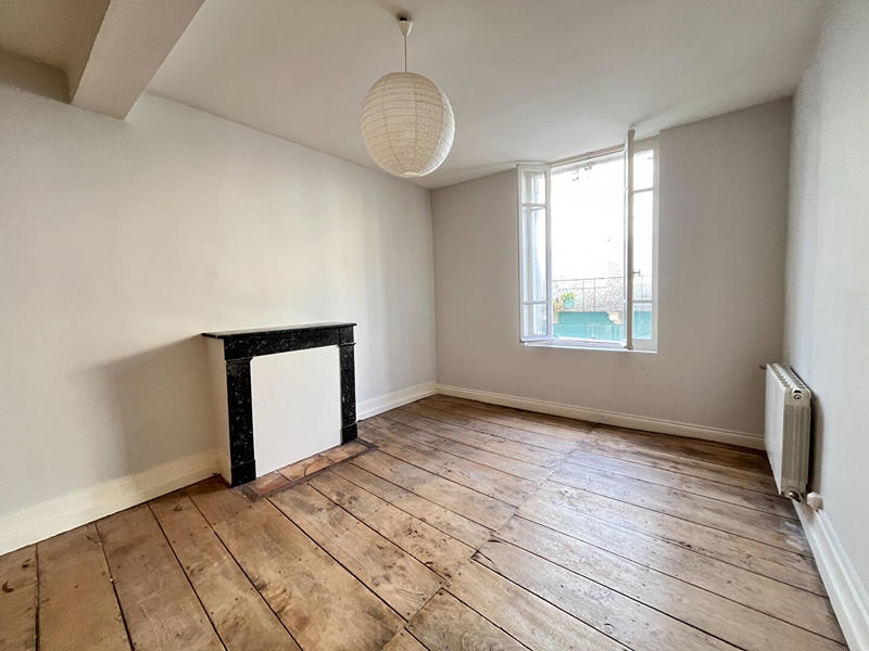 Maison - 110 m² - 6 pièces