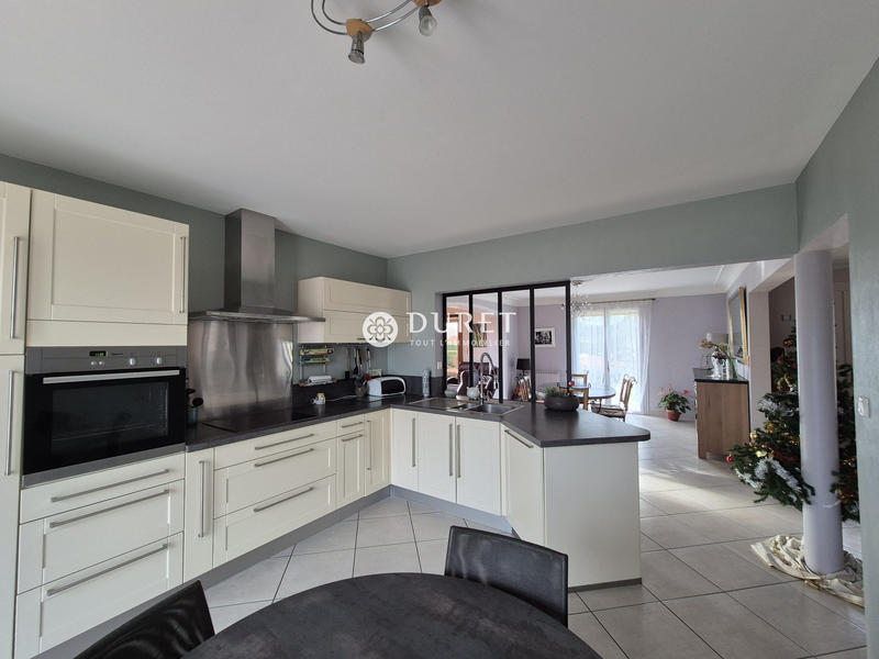 Maison - 146 m² - 7 pièces