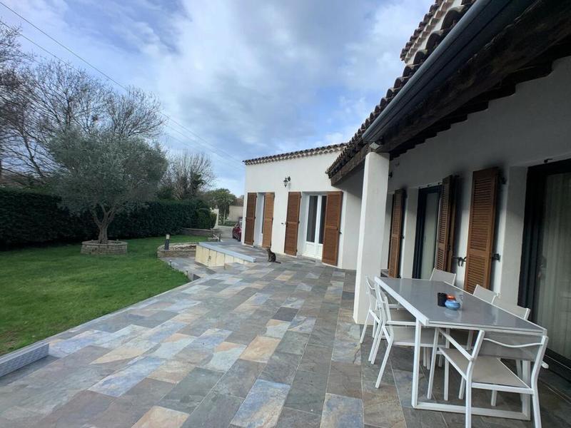 Maison - 187 m² - 6 pièces