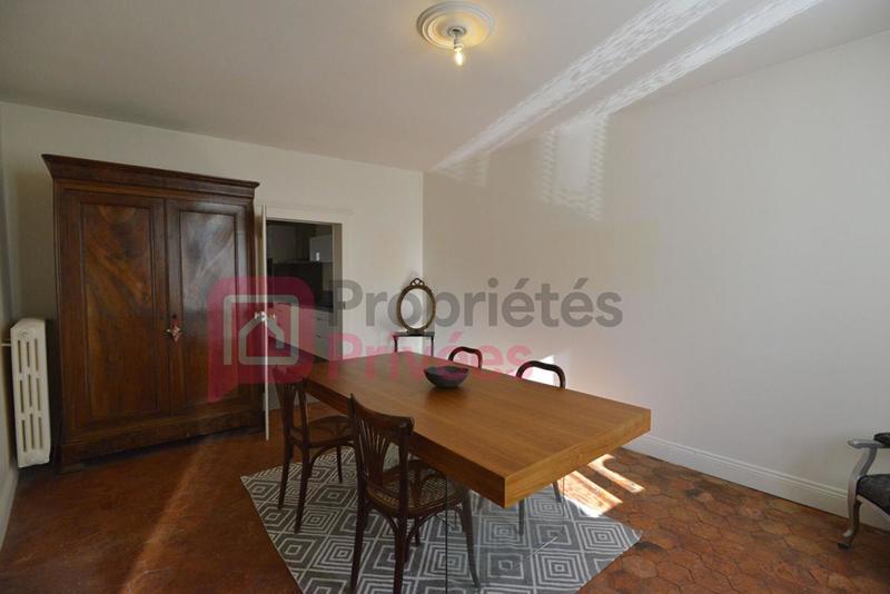 Maison - 180 m² - 9 pièces