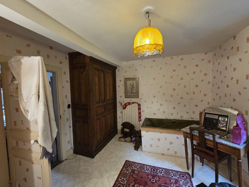 Maison - 120 m² - 4 pièces