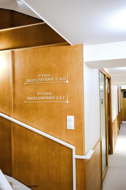 Local commercial - 742 m²