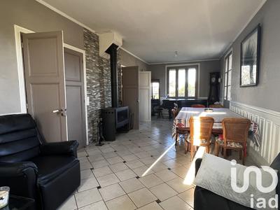 Maison - 230 m² - 11 pièces