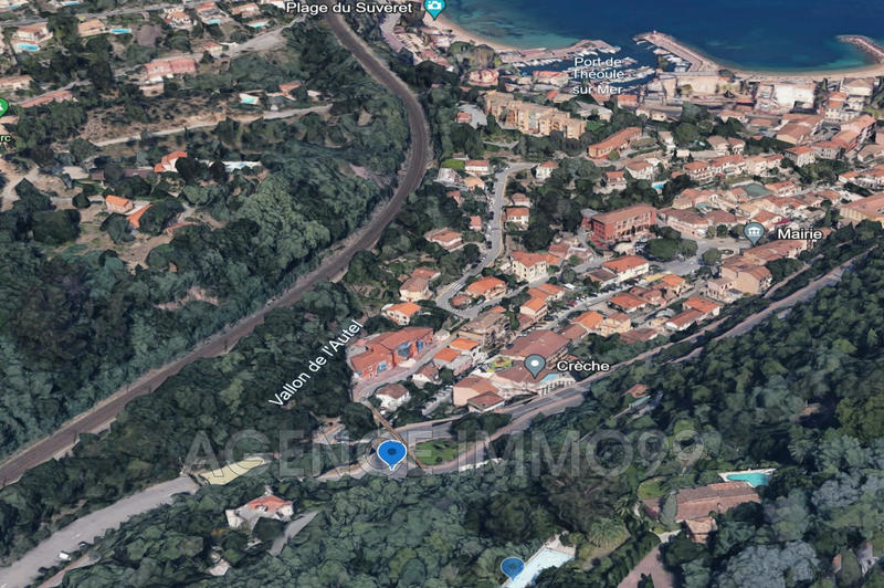 Parking / Garage - 13 m²