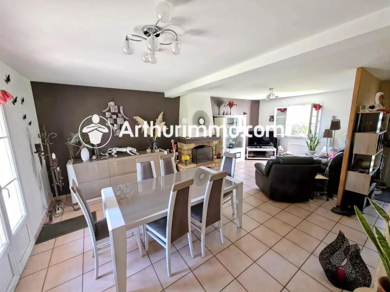 Maison - 110 m² - 6 pièces