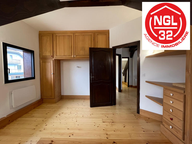 Maison - 170 m² - 6 pièces