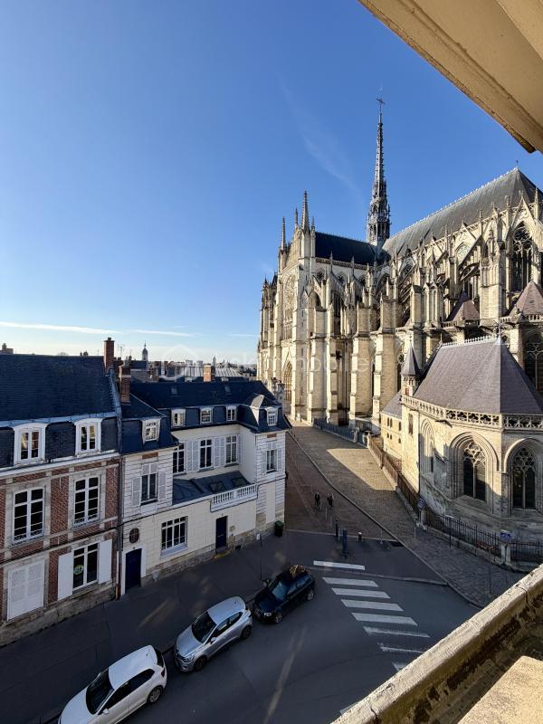 Appartement - 106 m² - 3 pièces