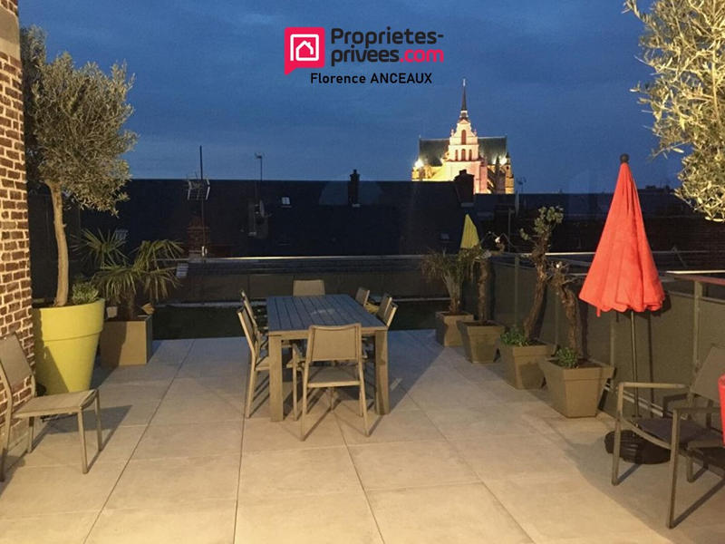 Maison - 241 m² - 8 pièces