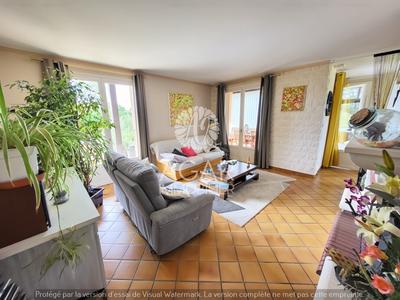 Maison - 151 m² - 6 pièces