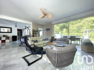 Maison - 190 m² - 9 pièces