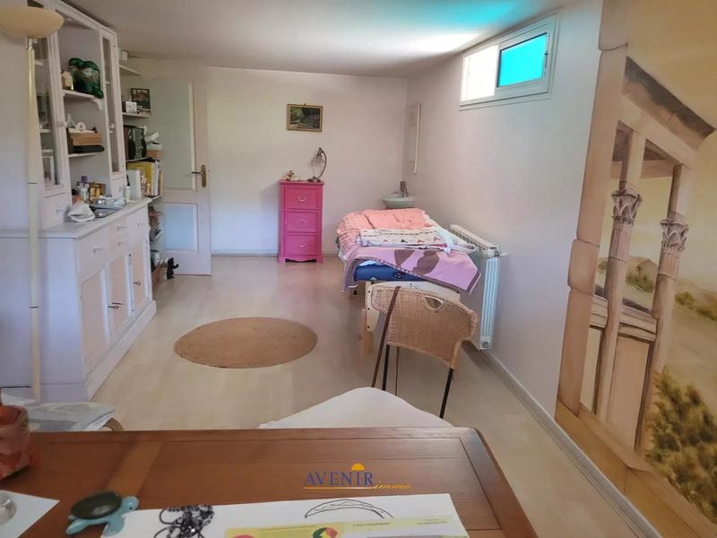 Viager - Maison - 182 m² - 4 pièces