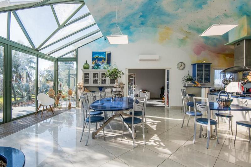 Demeure - 280 m² - 7 pièces