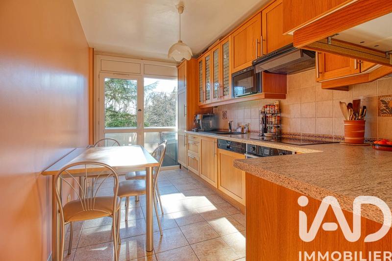 Appartement - 95 m² - 5 pièces