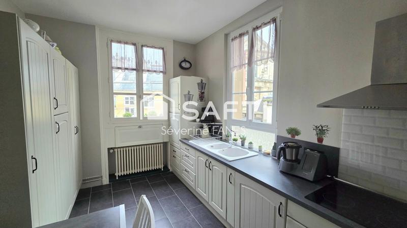 Appartement - 120 m² - 5 pièces