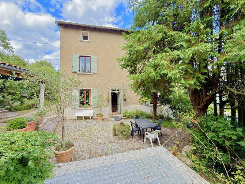 Bastide - 210 m² - 9 pièces