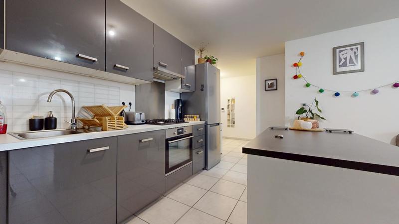 Appartement - 64 m² - 3 pièces