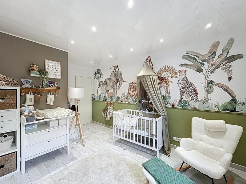 Appartement - 124 m² - 5 pièces