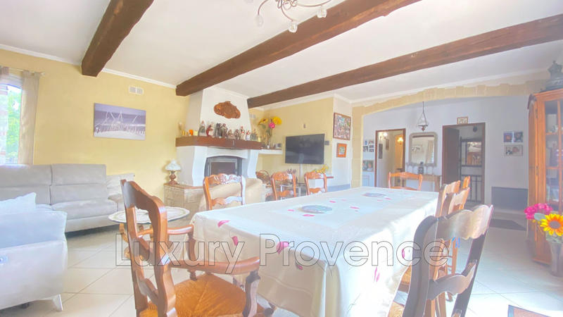 Maison - 160 m² - 7 pièces