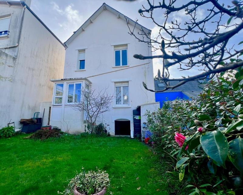 Maison - 100 m² - 5 pièces