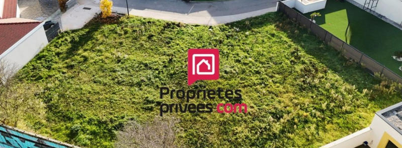 Terrain constructible - 840 m²