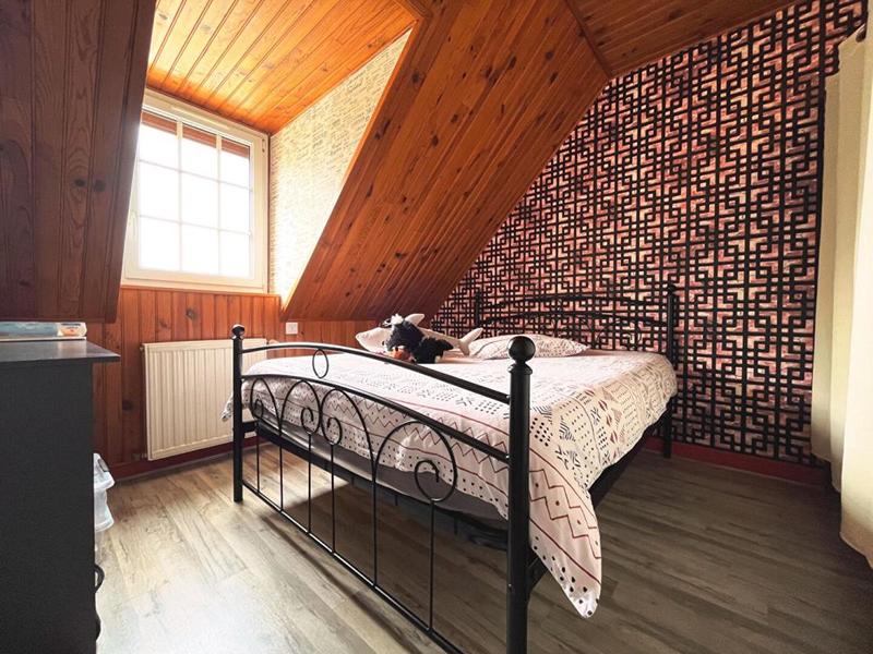 Maison - 106 m² - 7 pièces