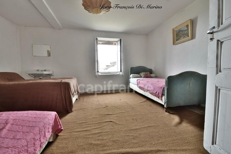 Maison de village - 139 m² - 7 pièces