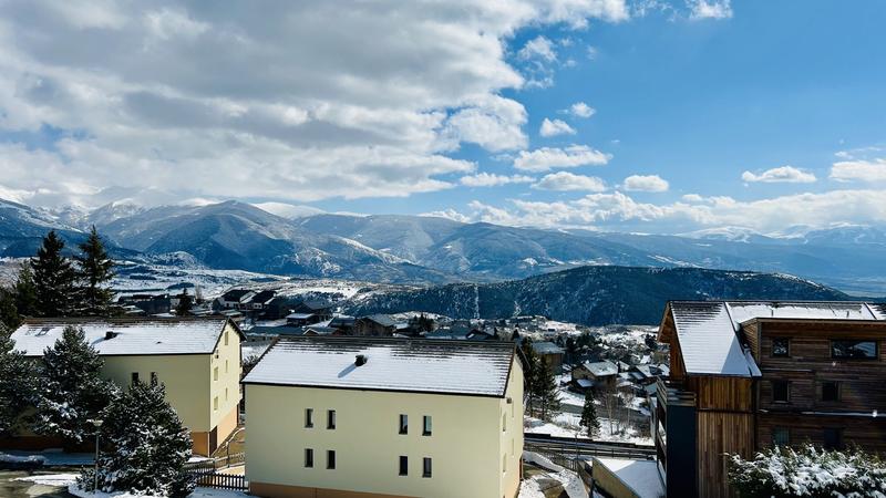 Appartement - 93 m² - 4 pièces