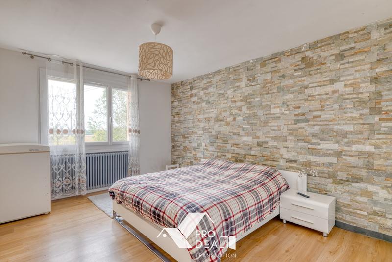 Appartement - 106 m² - 4 pièces