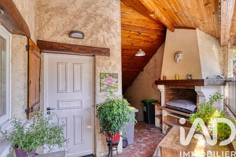 Maison - 112 m² - 6 pièces