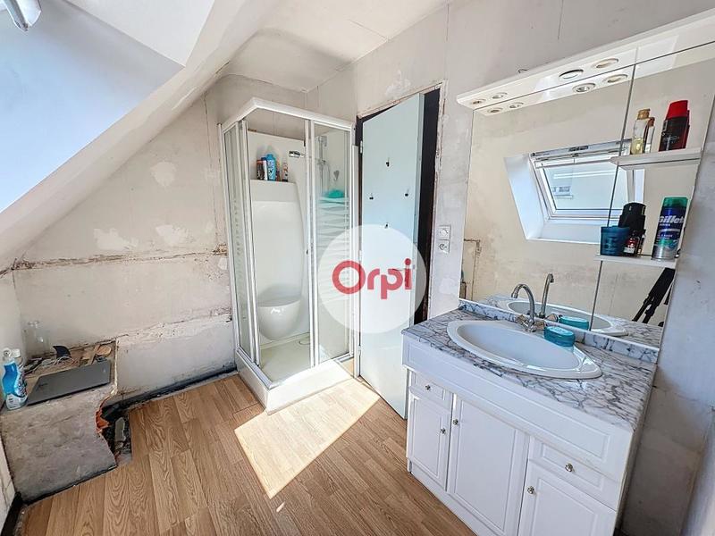 Maison - 102 m² - 5 pièces