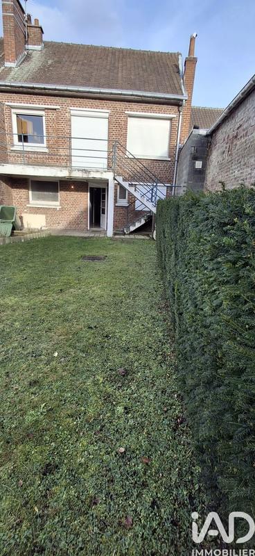 Maison - 98 m² - 4 pièces