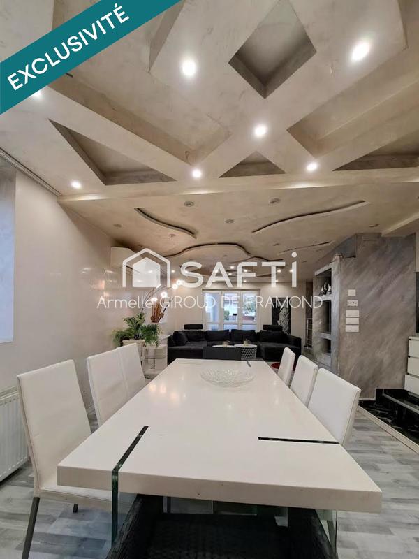 Maison - 177 m² - 8 pièces