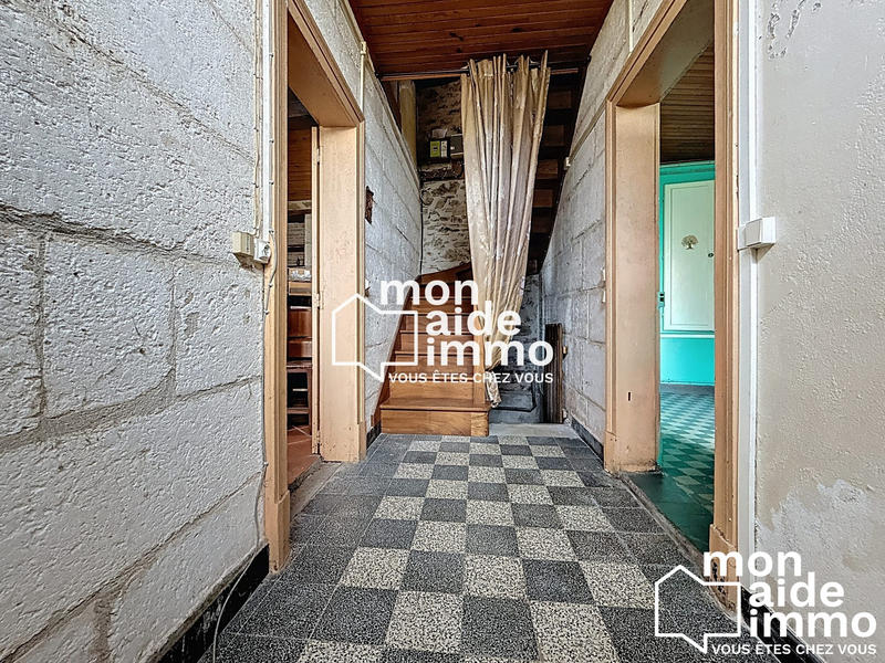 Maison - 355 m² - 10 pièces