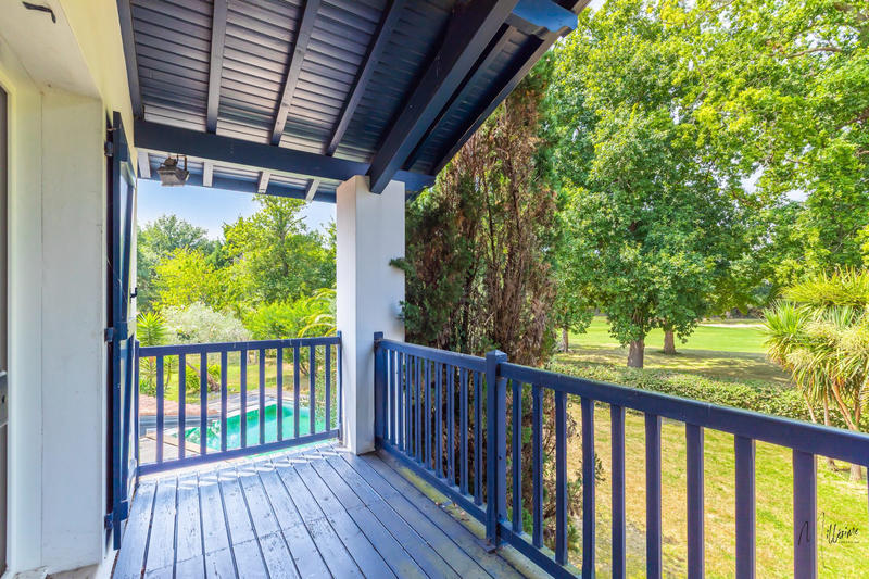 Maison - 148 m² - 6 pièces