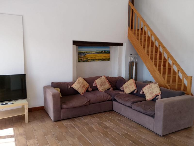 Maison - 230 m² - 10 pièces