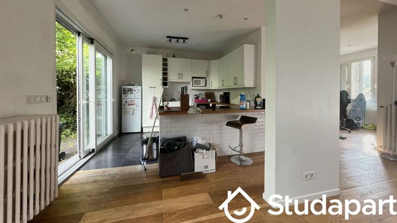 Chambre - 114 m² - 1 pièce